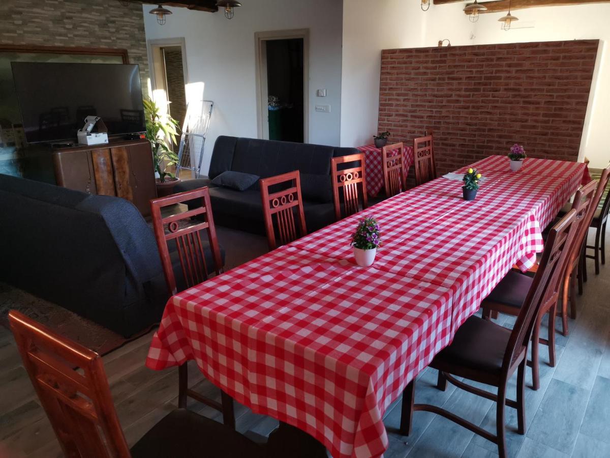Apartmaji Gostilna Star Maln , Secovlje 10 외부 사진